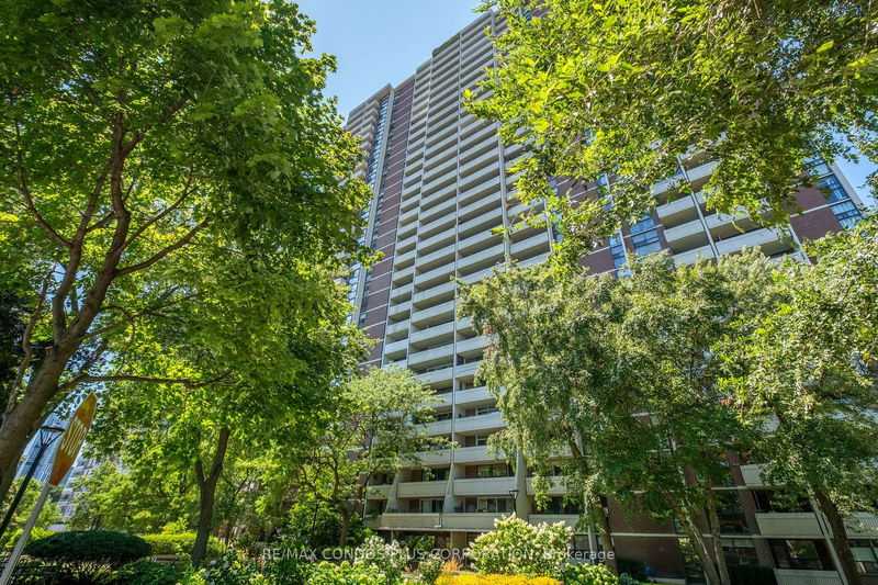 home for sale on 2305-40 Homewood Avenue