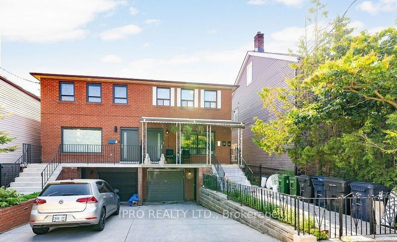home for lease on 86 Givins Street