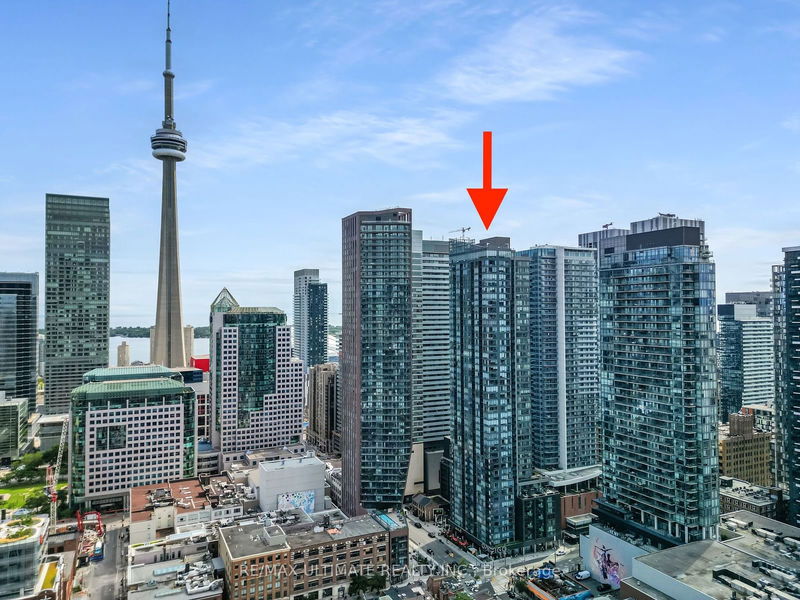 home for lease on 704-295 Adelaide Street W