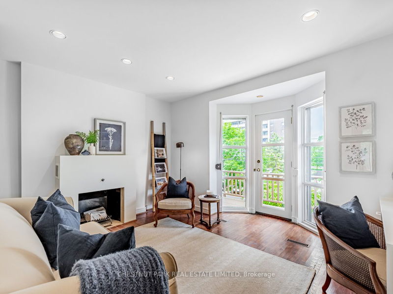 39 Hillsboro Ave  Toronto, M5R 1S6 | Image 19