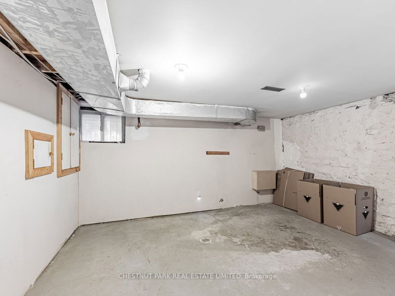 39 Hillsboro Ave  Toronto, M5R 1S6 | Image 23