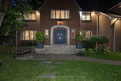 14 Cosmic Dr, Toronto - Banbury-Don Mills image-0-1