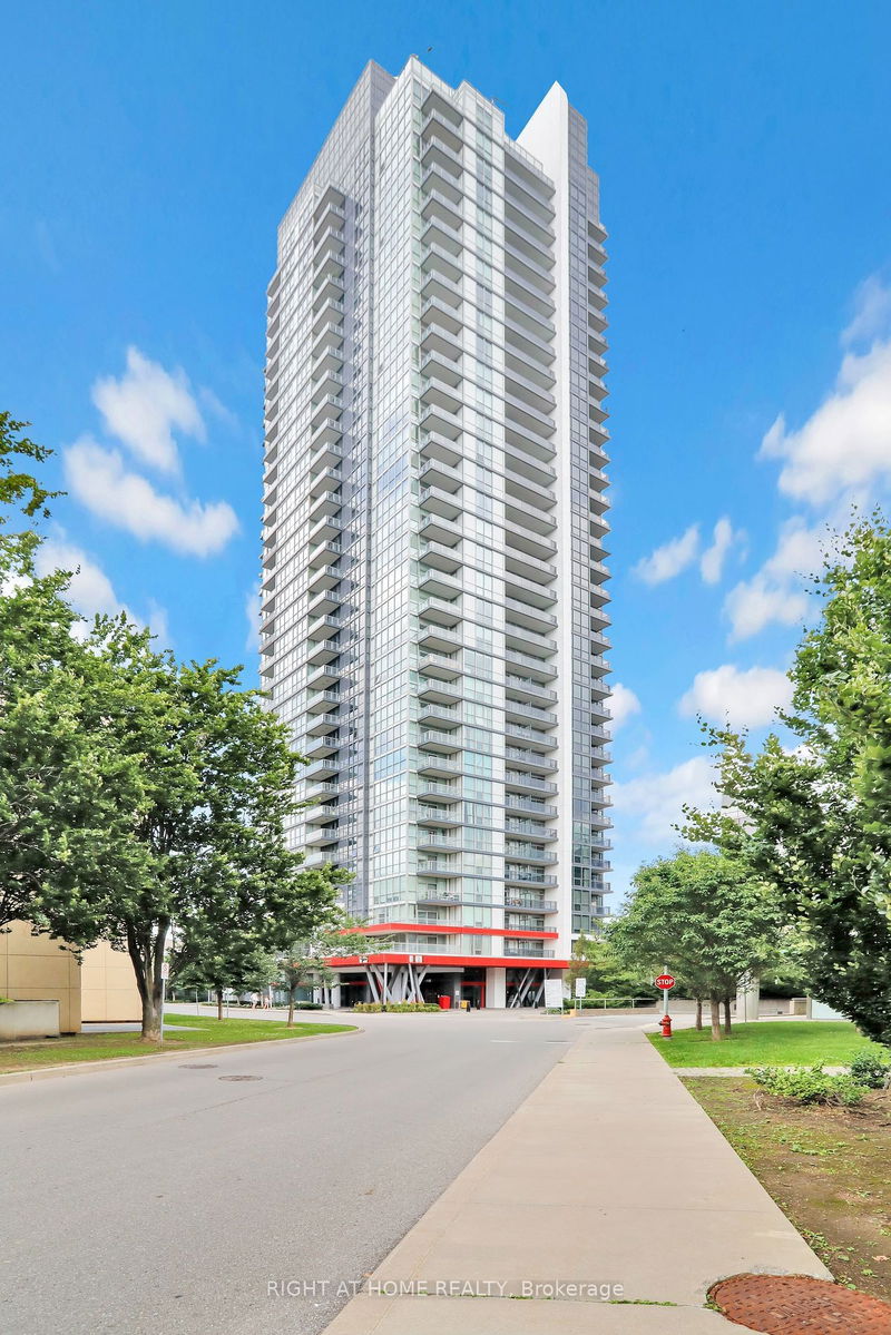 home for lease on 2005-88 Sheppard Avenue E