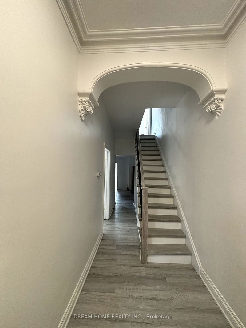 home for lease on 203-262 clinton Street