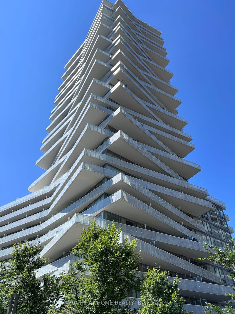 home for lease on 1605-15 Queens Quay E
