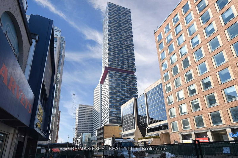 home for lease on 3209-8 Eglinton Avenue E