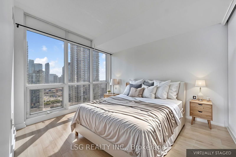  2809 - 15 Fort York Blvd  Toronto, M5V 3Y4 | Image 12