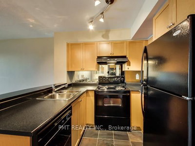 Unit 803 — 230 King Street E — photo 4