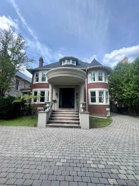 18 Forest Hill Road