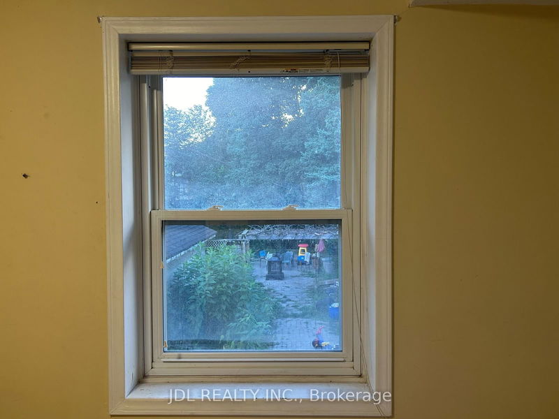 home for lease on 186 Wilfred Avenue