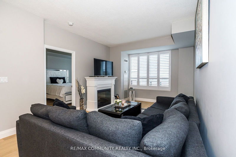  718 - 16 Dallimore Circ  Toronto, M3C 4C4 | Image 31