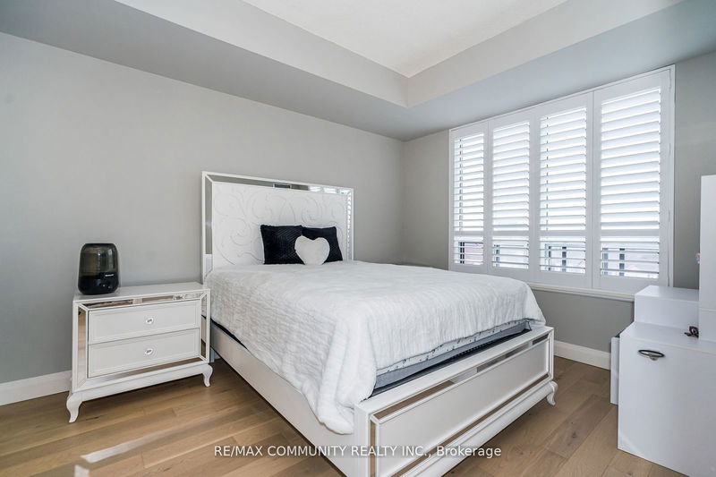  718 - 16 Dallimore Circ  Toronto, M3C 4C4 | Image 7