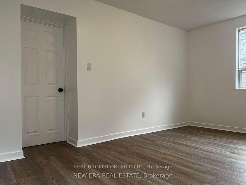 102 - 557 Markham St, Toronto, M6G 2L6 | Image 3