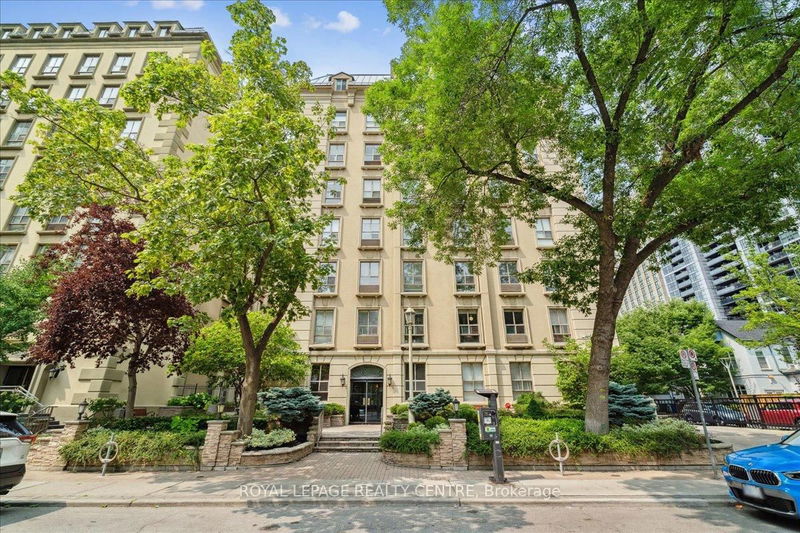 home for sale on 602-88 CHARLES Street E