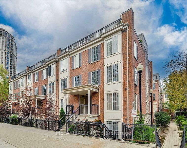 home for lease on 934-5 Everson Drive