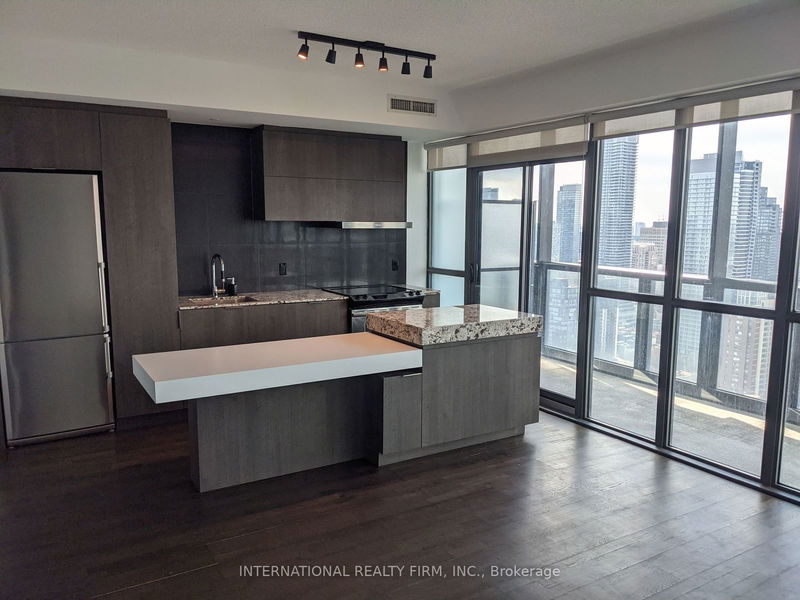 home for lease on 3305-101 Charles Street E