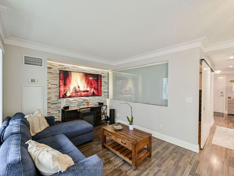  W306 - 565 Wilson Ave  Toronto, M3H 0C6 | Image 11