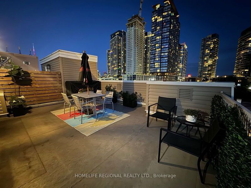  428 - 12 Douro St  Toronto, M6K 3M4 | Image 27