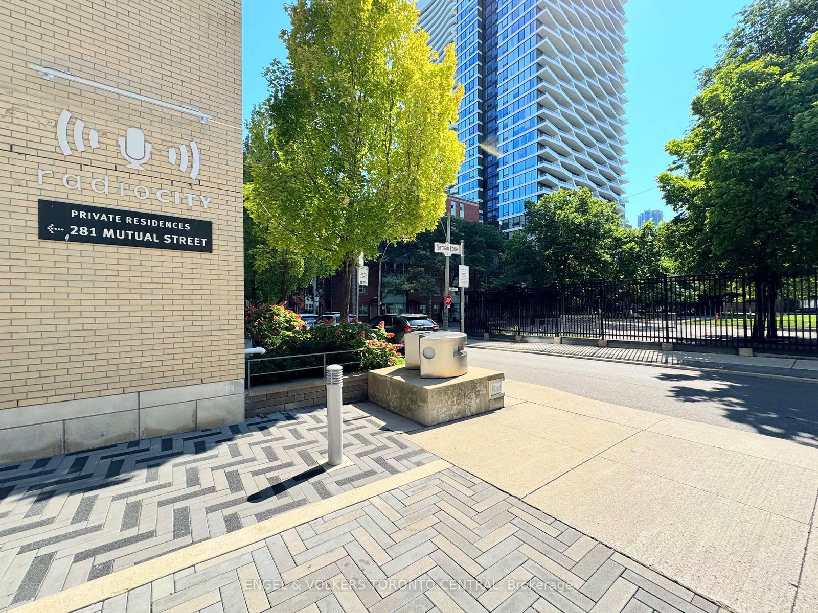 Listing Image 22