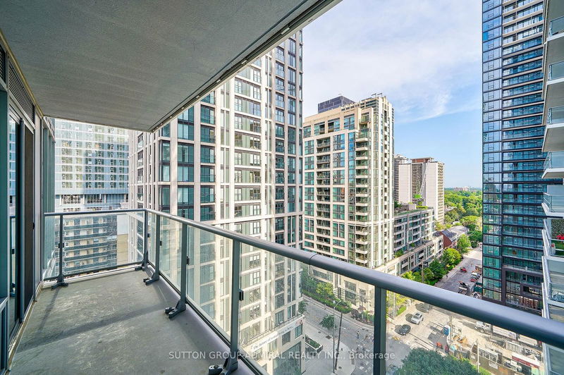  1212 - 195 Redpath Ave  Toronto, M4R 0E4 | Image 21