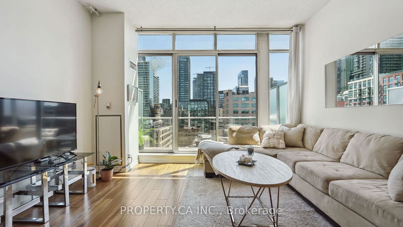 home for sale on 1110-388 Richmond Street W