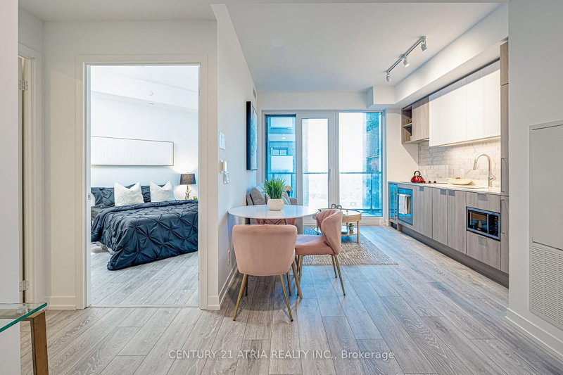 1801 - 2020 Bathurst St, Toronto, M5P 0A6 | Image 3