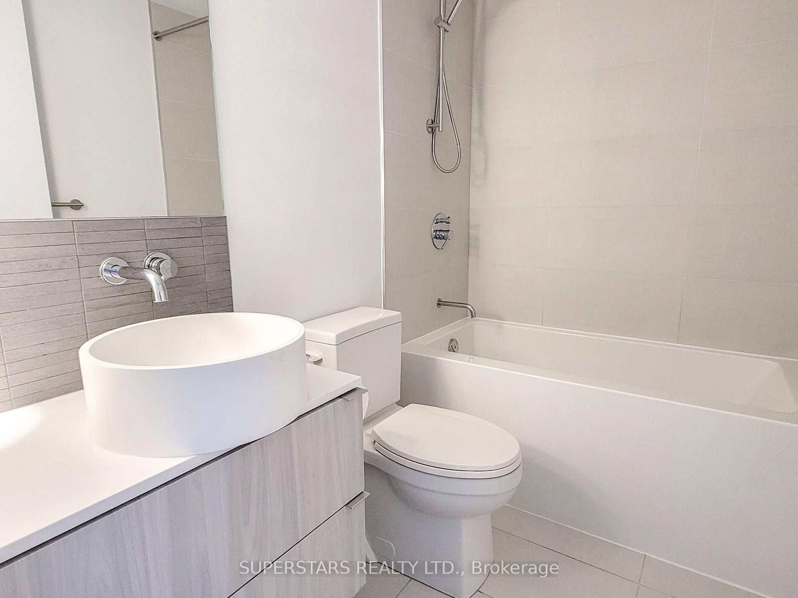 161 Roehampton Avenue, Unit 1905 - Photo 7