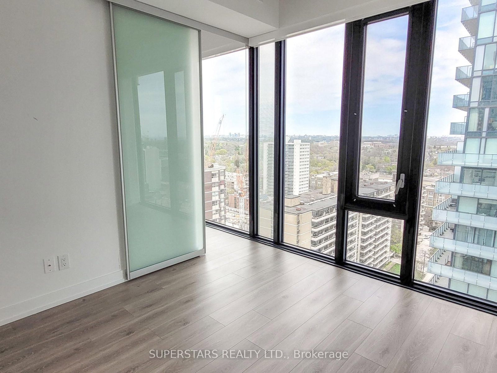 161 Roehampton Avenue, Unit 1905 - Photo 9