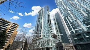 home for lease on 1702-77 Mutual Street