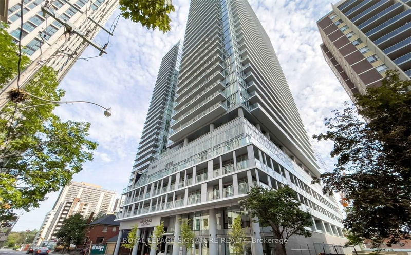 home for lease on 1008-195 Redpath Avenue