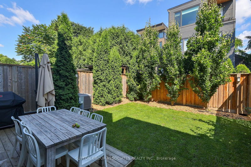 22 Mitchell Ave  Toronto, M6J 1B9 | Image 9