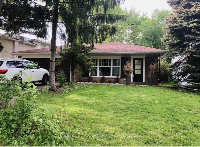 home for lease on 32 Hopperton Drive