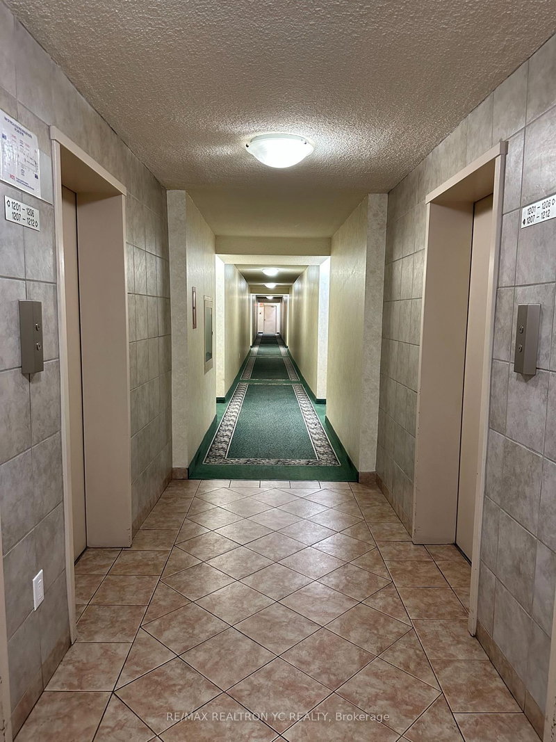 1204 - 205 Hilda Ave, Toronto, M2M 4B1 | Image 2