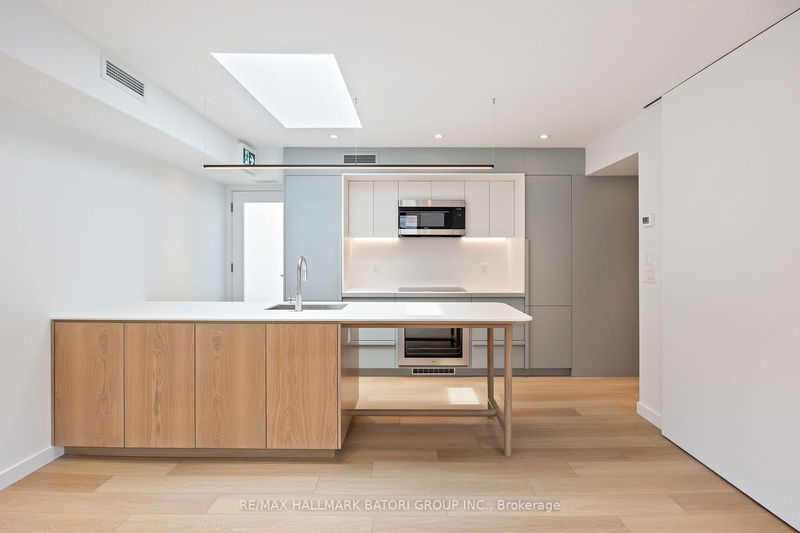 home for lease on 1-1730 Avenue Road