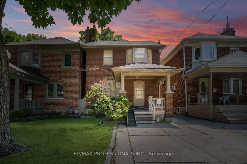 203 Brookdale Ave  Toronto, M5M 1P4 | Image 1