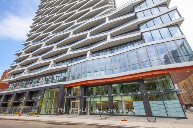 home for lease on 1617-85 Wood Street
