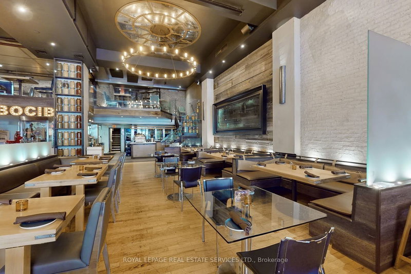 A - 2472 Yonge St, Toronto, M4P 2H5 | Image 3