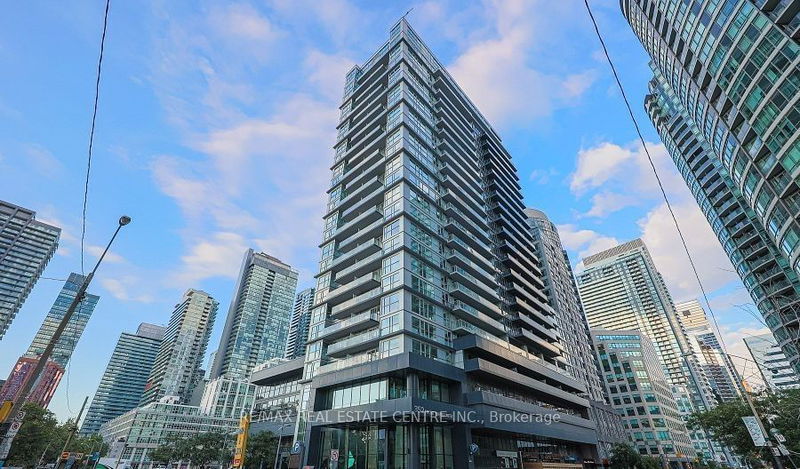 home for lease on 1108-352 Front Street W