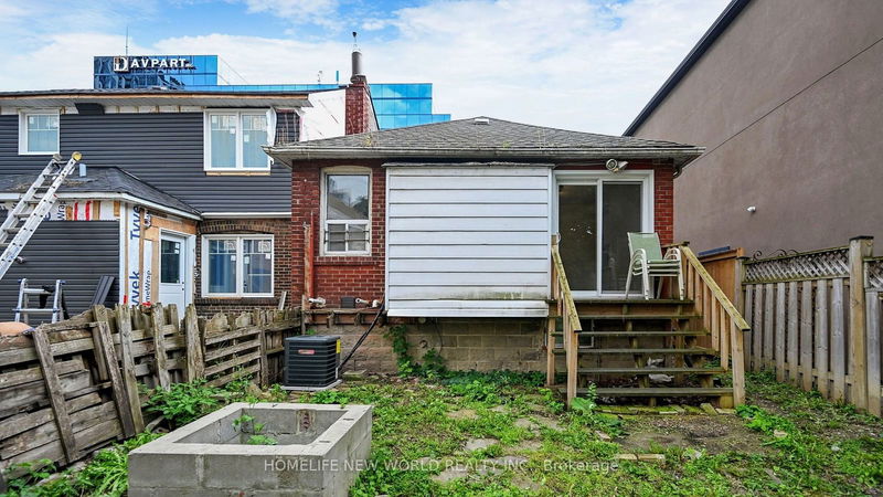 14 Franklin Ave  Toronto, M2N 1B6 | Image 24