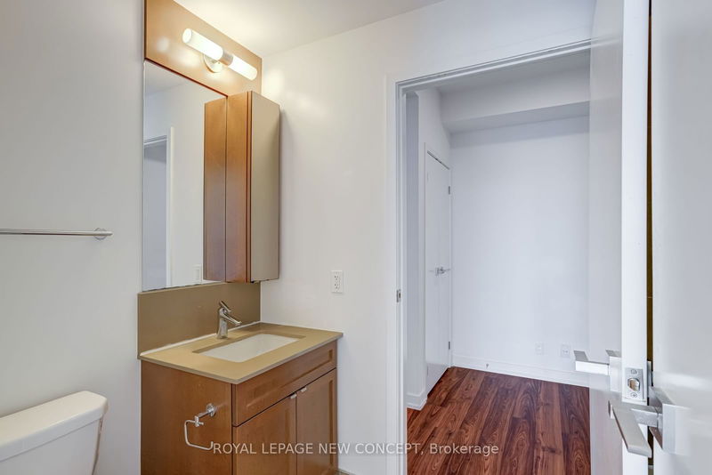  1901 - 89 Dunfield Ave  Toronto, M4S 0A4 | Image 23