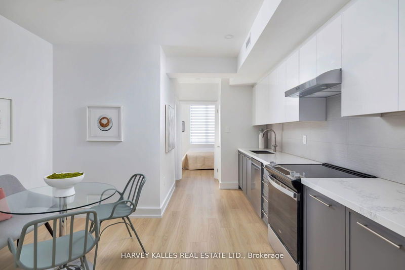 home for lease on 4-580A College Street