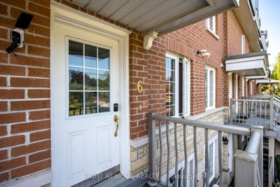 Townhouse sold at 6-45 Cedarcroft Boulevard, Toronto, Ontario, M2R 3Y2 - Westminster-Branson - MLS: C9258756