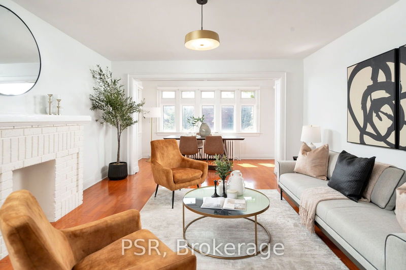home for sale on 16-1599 Bathurst Street