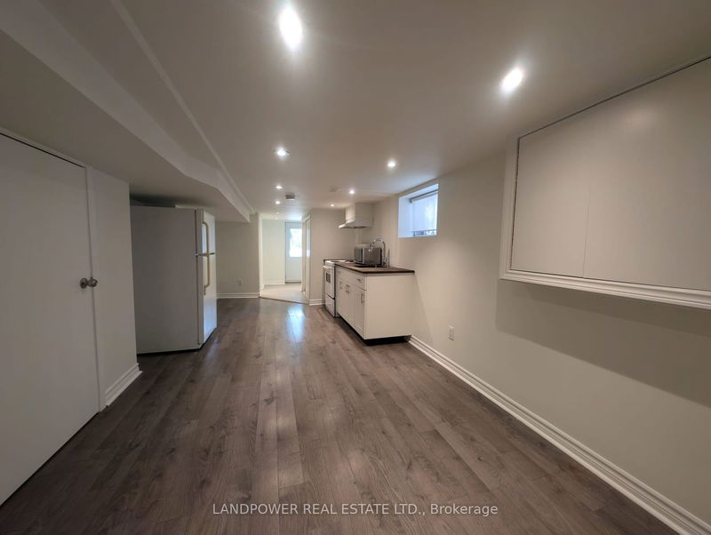home for lease on BMT-151 Holland Park Avenue