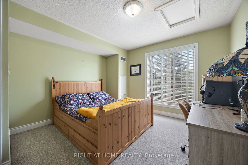  TH15 - 8 Rean Dr  Toronto, M2K 3B9 | Image 15