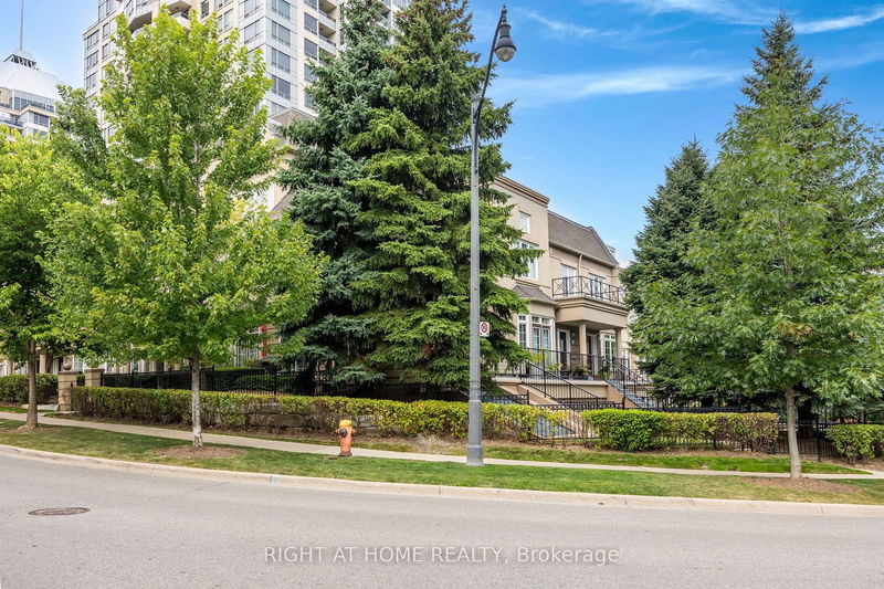  TH15 - 8 Rean Dr  Toronto, M2K 3B9 | Image 33