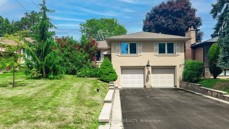 24 Burleigh Heights Dr  Toronto, M2K 1Y7 | Image 1