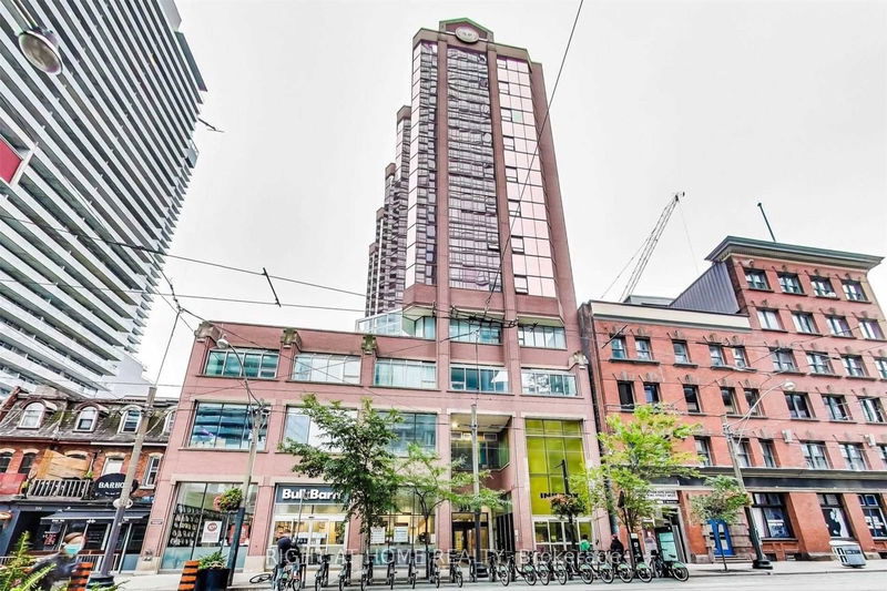 home for lease on 508-393 King Street W