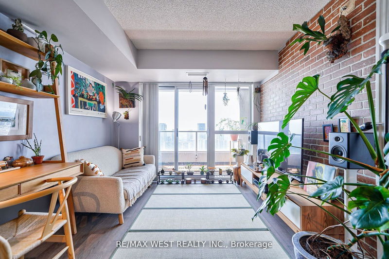 home for sale on 2912-275 Yorkland Road