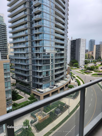  115 - 36 Forest Manor Rd  Toronto, M2J 0H3 | Image 1